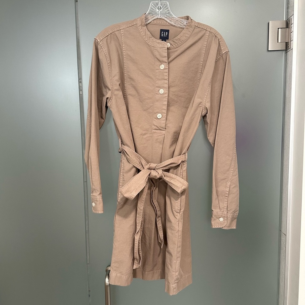 Gap size Sm long sleeve dress with pockets!